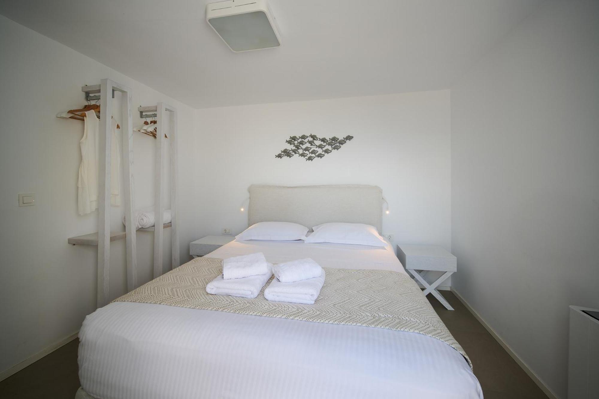 Kymo Luxury Suites Paros Kolympithres Экстерьер фото